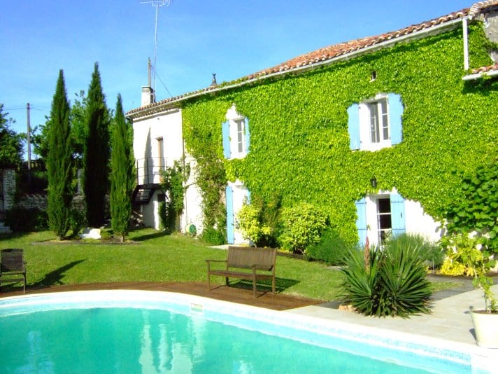 Kirsty Gallagher France