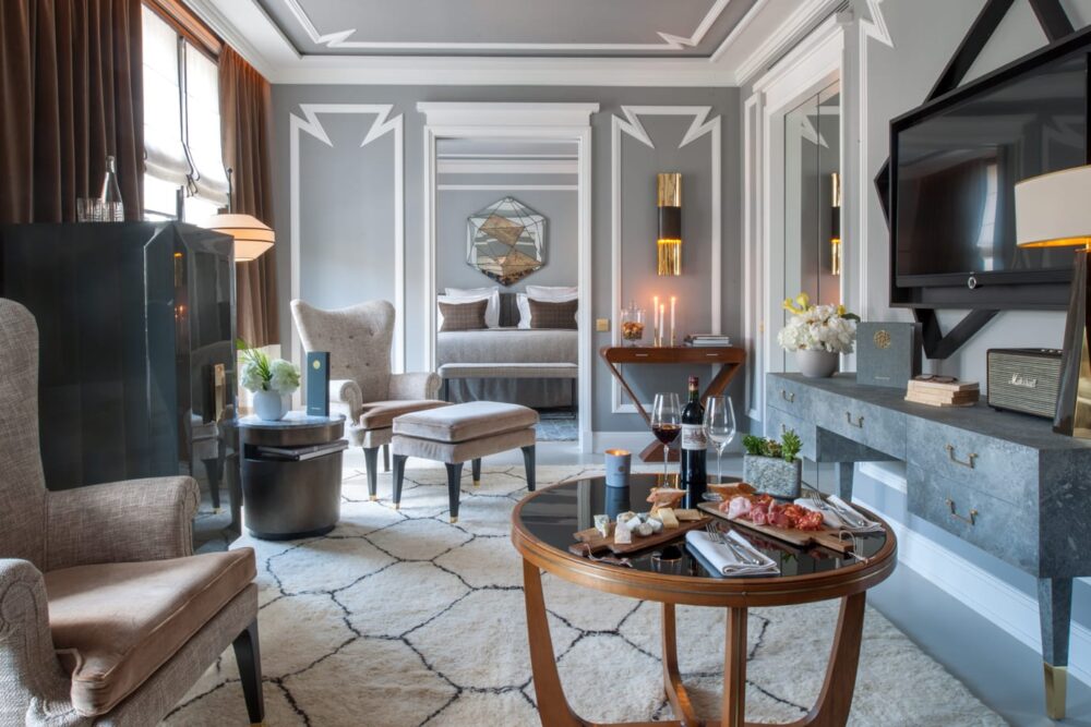 nolinski-paris_suite-josc%cc%a7phine1