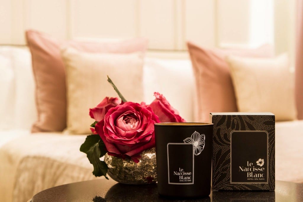 narcisse blanc hotel paris 