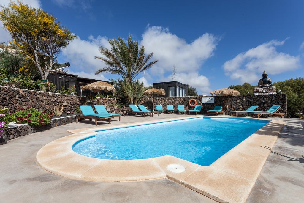 summer yoga retreats Europe