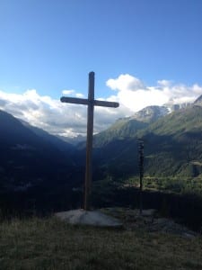 alpine yoga and hiking retreat