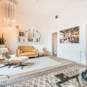 Luxury Private Villa in Barcelona, Sleeps 7 / 3 bedrooms / 2 bathrooms