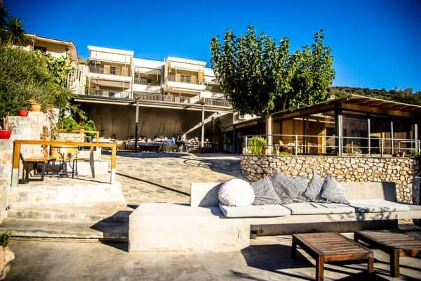 Evia Silence retreat