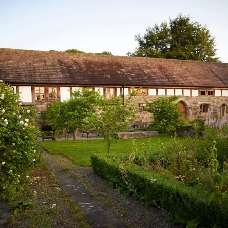 yoga and hiking retreat Brecon Beacons